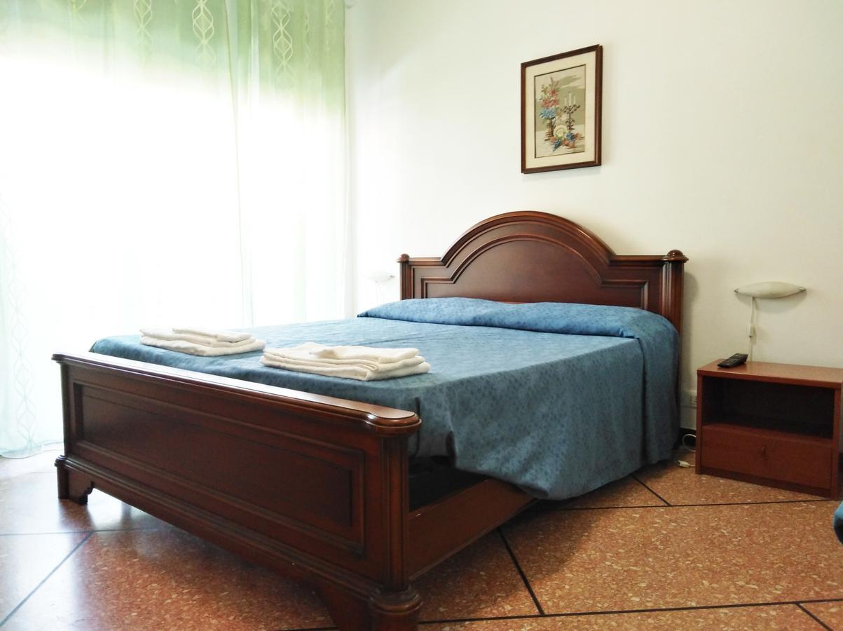 Hotel Suisse Sestri Levante Buitenkant foto